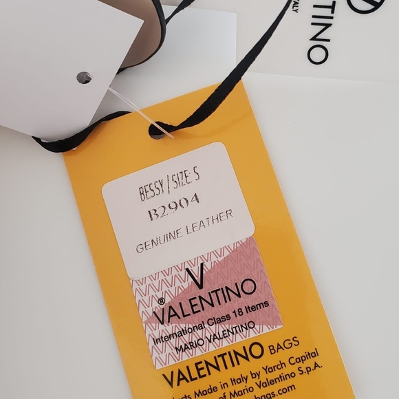 nwt Valentino Bessy Rose Embossed Leather belt, *B2904 - Picture 8 of 8